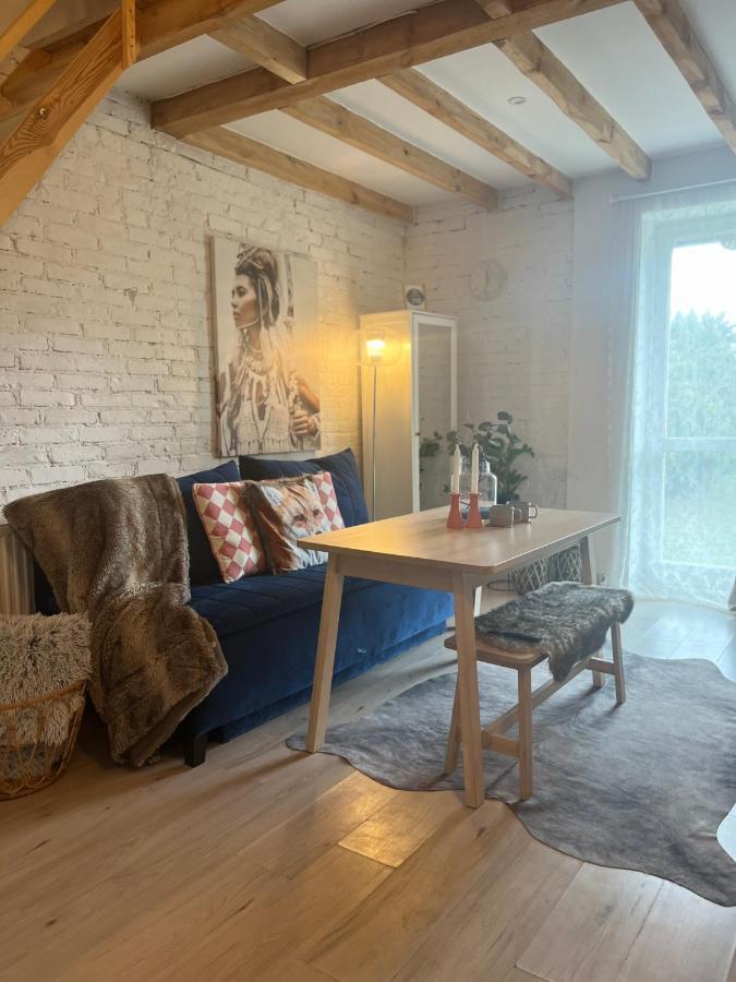Apartament Z Antresola Okszow Kültér fotó